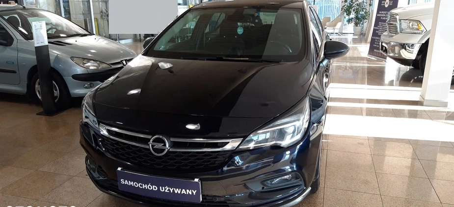 Opel Astra cena 47900 przebieg: 166124, rok produkcji 2018 z Lublin małe 379